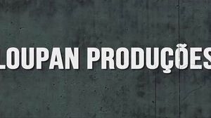 Moreninha da buceta apertada sentando na pica e dando o 2