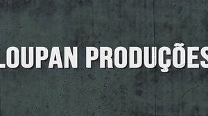 Ninfeta putinha mamando e dando pra dois