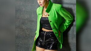 Thirsty Latina MILF Linda Served by Four Huge Dicks !!!