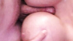 Bimbo Just Can't Stop 28