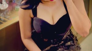 Silvia Dellai - Cute Saleswoman Closes the Deal on Two BBCs