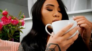 Paris Amour, Honey Gold - Shaving The Best For Last