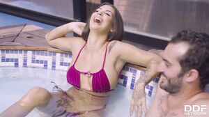 Susy Gala - Hardcore Poolside Pussy Workout in HD