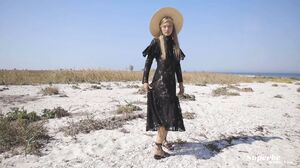 Dasha Elin Field Of Dreams