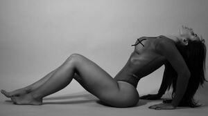 Linda Sweet anal & DAP 3on1 with gape farts & 0% pussy SZ1931