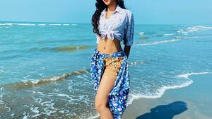 Moona Snake & Giada Sgh - DAP and Squirt with 2on1, BBC, DAP, No Pussy, Gapes, Wrecked Ass, Squirt Drink, Creampie, Swallow GL470