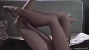 StraplessDildo - Pantyhose And Leotards Vids Merry Pie
