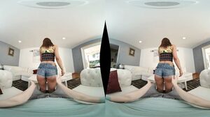 Mia Kay - Making It Big!