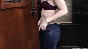 AwesomeHandjobs - I Love The Way She Pleasures Me