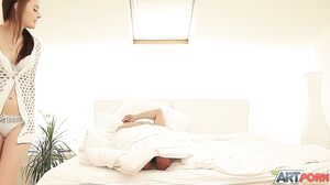 Timea Bela - Waking up the room mate