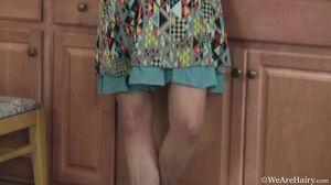 WeAreHairy - Agnes - Knife Play