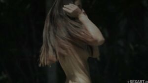 Iwia and Lucy at the pool