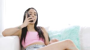 KinkySpa - Vanessa Sky