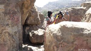 Black Muffin Munchers