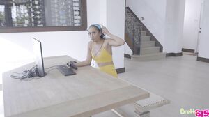 My Stepsister Is A Gamer Girl