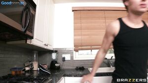 Milf Likes it Big- Mysterious Milf