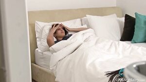 WeAreHairy - Jasmine Z - Bed Time