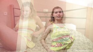 WeAreHairy - Gloria - Bed