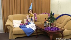 WeAreHairy - Kylie - Party