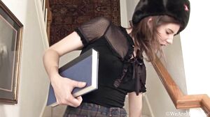 WeAreHairy - Kiyoko - Russian Hat