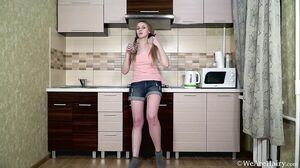 WeAreHairy - Laura Antonitta - Peach Top Denim Shorts