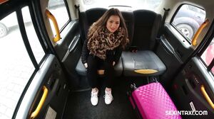SexInTaxi E21 Sereyna Gomez CZECH 2