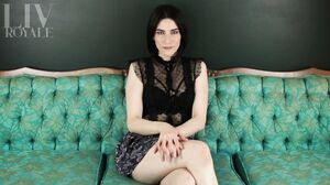 L.R. Am I Hairier Than You