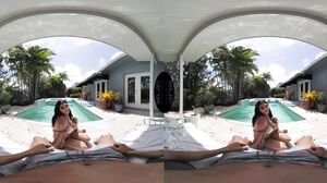 Summertime with Gabriela Lopez