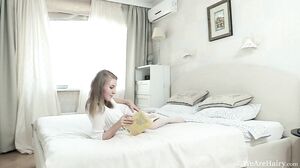 WeAreHairy - Lavatta W - White Dress White Stocking