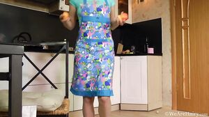 Hairy girl Nina is busy in the kitchen