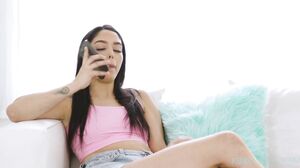 KinkySpa - Vanessa Sky 2