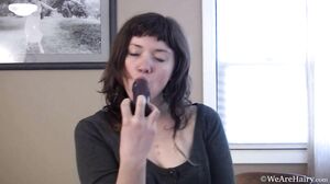 WeAreHairy - Odette - bed