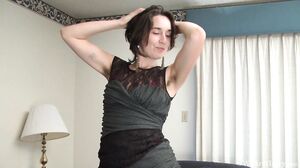 WeAreHairy - Penelope - Hairy Dance