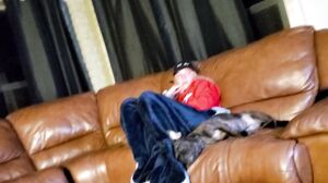 Simultaneous Cock And Foot Sucking (Anglepart 1)