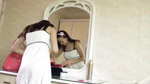 WeAreHairy - Arina - Vanity Mirror