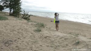WeAreHairy - Dina - Private Beach