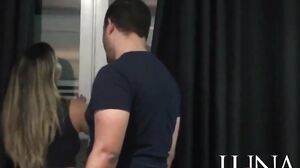 Luna Oliveira Visita em casa é bem tratada