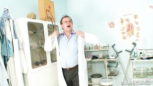 Freaky Doctor - Manuela - ExclusiveClub