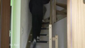 Kira-Kerosin - Nachbarn verführt extrem Sperma Maul