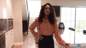 Scarlit Scandal - She Comes With Perks