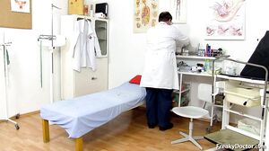 Freaky Doctor - Zena Little