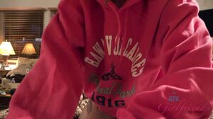 Kenzie Reeves - Kenzie Gives You An Oil Massage With He