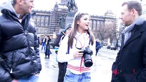 Gina Gerson - Sz1205 2017 11 24