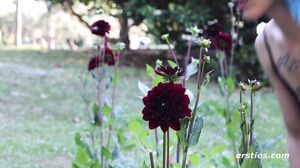 Exhibitionists Freya & Ice In Part 1