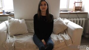 Stunningly Beautiful 19yo Marilyn First Time Video