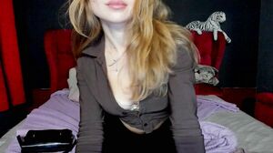 diamond_blondi October-24-2021 03-24-09 @ Cam4 WebCam