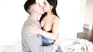 Asian Hottie Mina Moon Rims Kendrick Driver & Gets Fucked Hard By His Uncut Cock