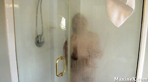 MaxineX - Taking A Shower After The Orgy