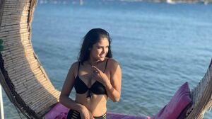 A Huge Dick Destroying the Butthole of Latina Bero