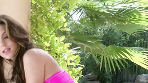 Twistys - Winter Is Cumming